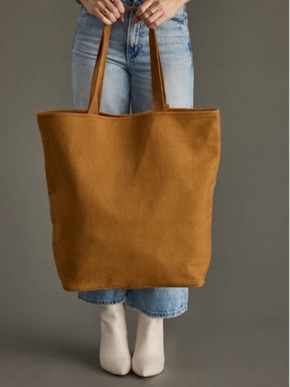 Western Woven Wool Tote Bag Tan Brown
Cream - Picture 2 of 6